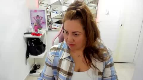 mariana01_m online show from 05.23.26