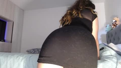 Mariana online show from 10.30.25