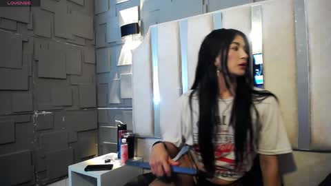 Mariana online show from 04.08.26