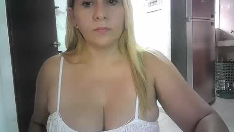 mariana995649 online show from 05.13.26
