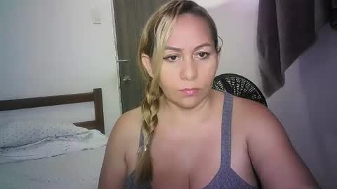 Snapshot of mariana995649 chatting on 06.20.26 mariana995649 online show from 06.20.26