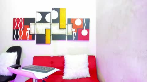 Snapshot of mariana_16_ chatting on 02.14.25 mariana_16_ online show from 02.14.25