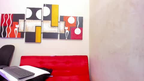 Snapshot of mariana_16_ chatting on 02.18.25 mariana_16_ online show from 02.18.25