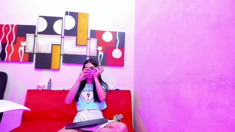 Snapshot of mariana_16_ chatting on 02.26.25 mariana_16_ online show from 02.26.25