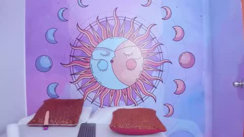 Snapshot of mariana_16_ chatting on 10.08.25 mariana_16_ online show from 10.08.25