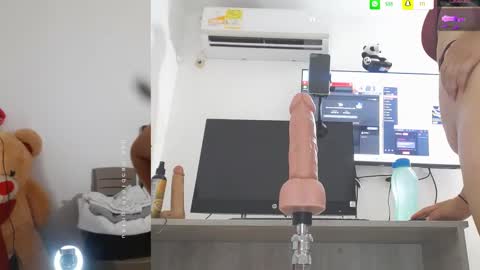 Snapshot of mariana_1_ chatting on 03.02.25 Mariana online show from 03.02.25