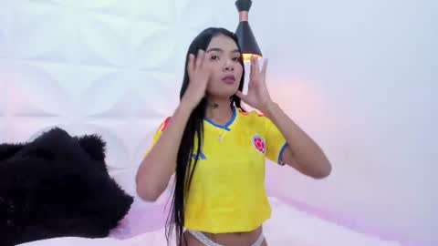 Mari  online show from 06.21.26