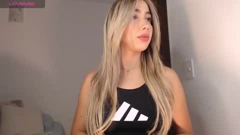 Mariana online show from 01.11.26