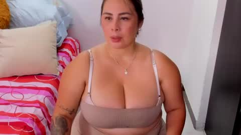      M A R I A N A       online show from 07.08.26