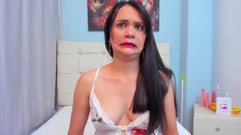 Snapshot of mariana_murillo__ chatting on 01.22.25 Mariana online show from 01.22.25