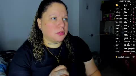 Snapshot of mariana_smittt chatting on 12.21.24   Independent Model online show from 12.21.24