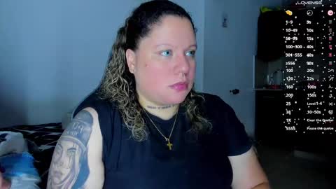 Snapshot of mariana_smittt chatting on 12.22.24   Independent Model online show from 12.22.24