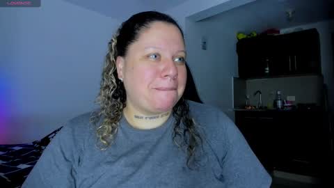 Snapshot of mariana_smittt chatting on 02.26.25   Independent Model online show from 02.26.25