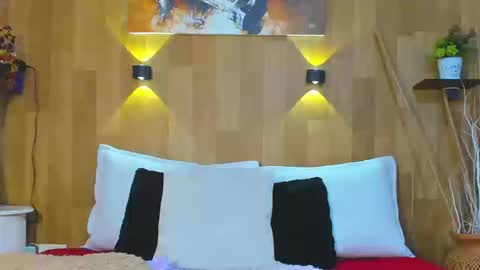 Mariana Angel online show from 02.27.26