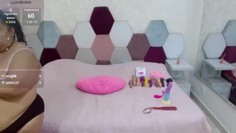 mariana online show from 11.28.25