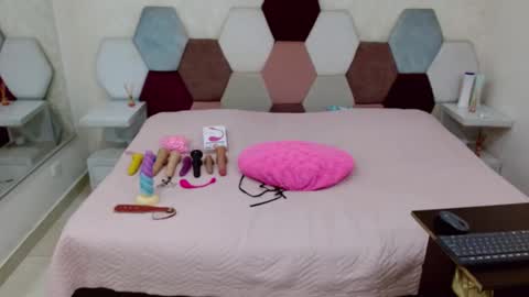 mariana online show from 03.16.26