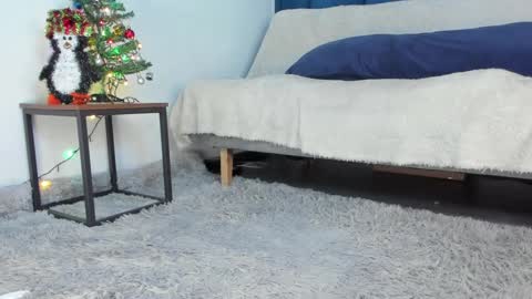 Snapshot of marianavargas20 chatting on 12.10.24 Mariana Vargas online show from 12.10.24