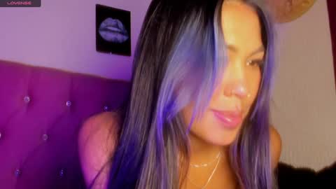 Snapshot of marianawlls chatting on 01.06.25 mariana williams online show from 01.06.25