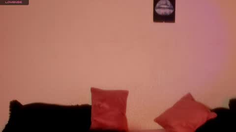 Snapshot of marianawlls chatting on 02.20.25 mariana williams online show from 02.20.25