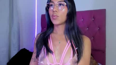 Snapshot of marianawlls chatting on 09.16.25 mariana williams online show from 09.16.25