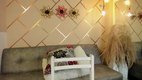 marianeporter online show from 11.28.25