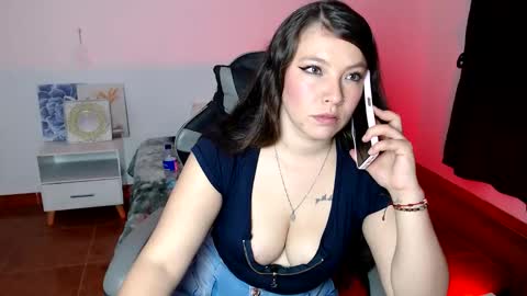 Snapshot of marianna__777 chatting on 10.30.25 Mariana online show from 10.30.25