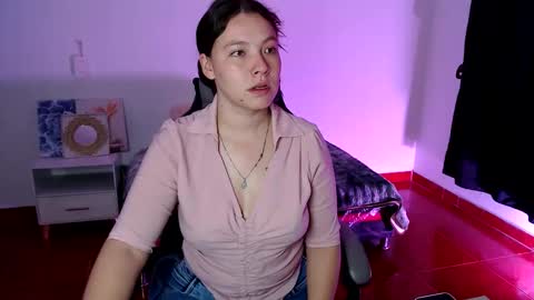 Snapshot of marianna__777 chatting on 11.02.25 Mariana online show from 11.02.25