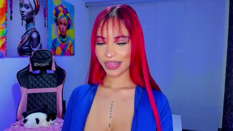 Snapshot of marianne__ chatting on 12.21.25 M A R I A N E online show from 12.21.25