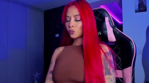 Snapshot of marianne__ chatting on 01.07.26 M A R I A N E online show from 01.07.26