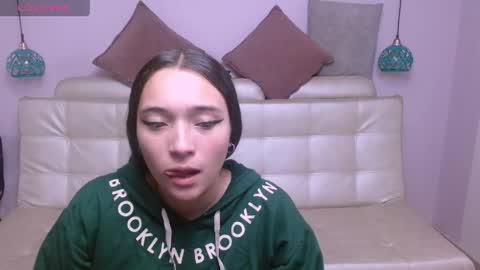 Snapshot of marianne_cam chatting on 04.29.26 marianne_cam online show from 04.29.26
