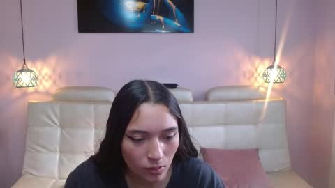Snapshot of marianne_cam chatting on 05.20.26 marianne_cam online show from 05.20.26