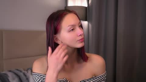 Snapshot of mariannsullivant chatting on 12.18.25 Rachel online show from 12.18.25