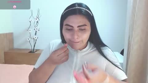 mariavex online show from 12.15.25