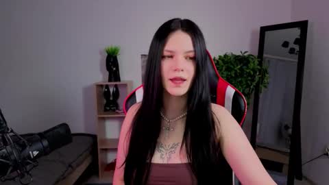 Snapshot of mariax_ chatting on 02.11.26 Maria online show from 02.11.26