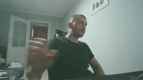 Snapshot of maribor5879 chatting on 01.26.25 maribor5879 online show from 01.26.25