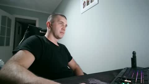 Snapshot of maribor5879 chatting on 01.28.25 maribor5879 online show from 01.28.25