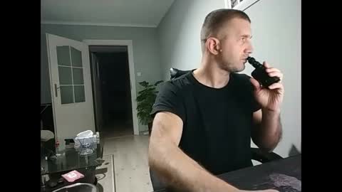 Snapshot of maribor5879 chatting on 02.02.25 maribor5879 online show from 02.02.25