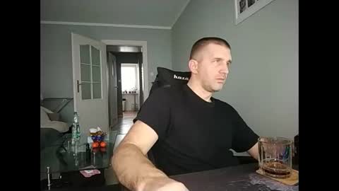 Snapshot of maribor5879 chatting on 02.06.25 maribor5879 online show from 02.06.25