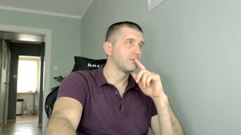 Snapshot of maribor5879 chatting on 02.27.25 maribor5879 online show from 02.27.25