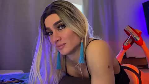 Mari online show from 12.11.24