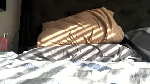 marie00090 online show from 11.12.25