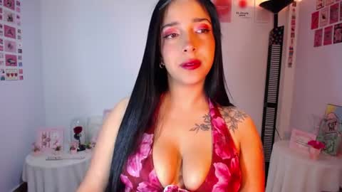 Snapshot of marie_daved chatting on 07.31.26 Nicolle online show from 07.31.26