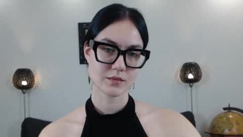 Marie Fitch online show from 11.08.25