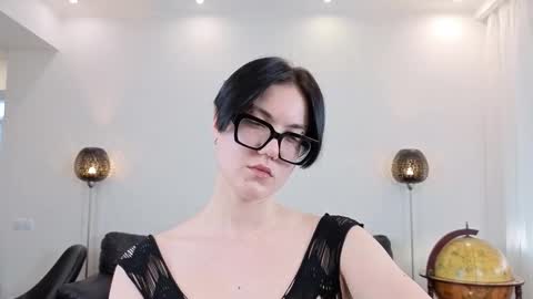 Marie Fitch online show from 03.12.26