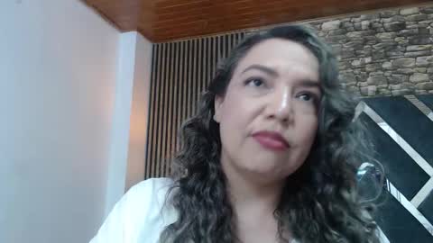 marie_hss online show from 10.11.25