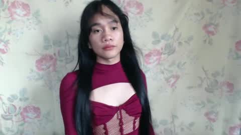 yourdreamgirl  MARIE  online show from 12.24.24