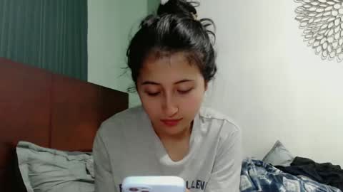 700 pm Washington time online show from 12.18.24