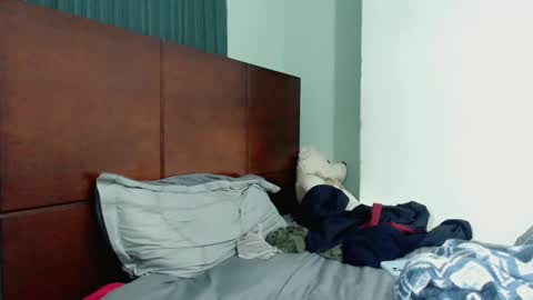 700 pm Washington time online show from 12.18.24