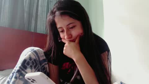 700 pm Washington time online show from 12.21.24