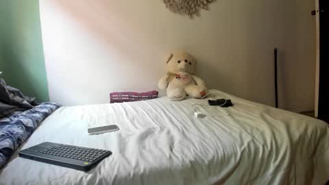 700 pm Washington time online show from 01.29.25